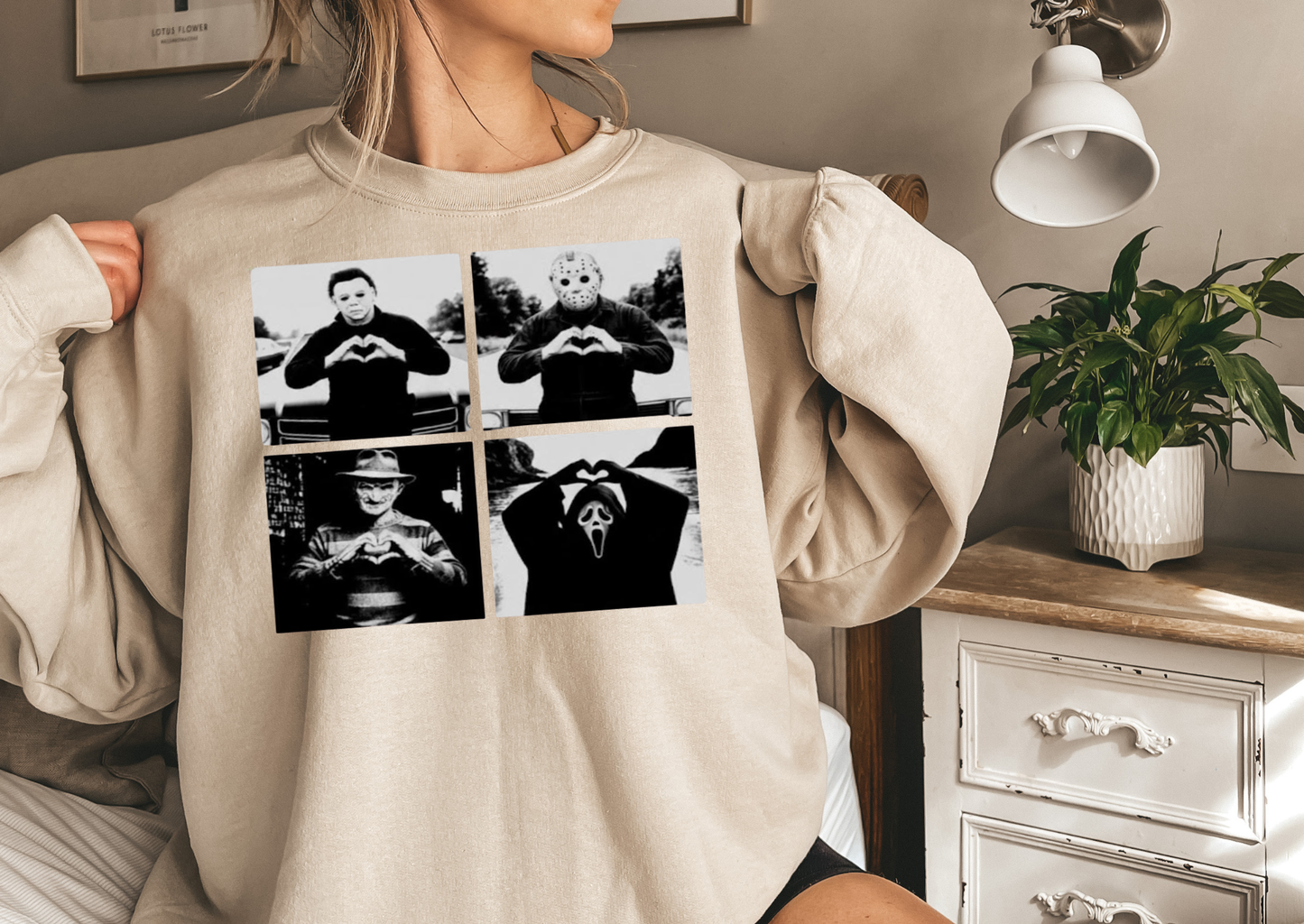 Horror Icons Heart Hands